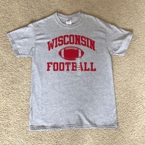 NWOT Wisconsin Football Men’s M T-Shirt